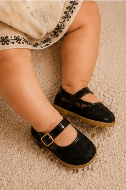 Girls’ Black Mary Jane Shoes