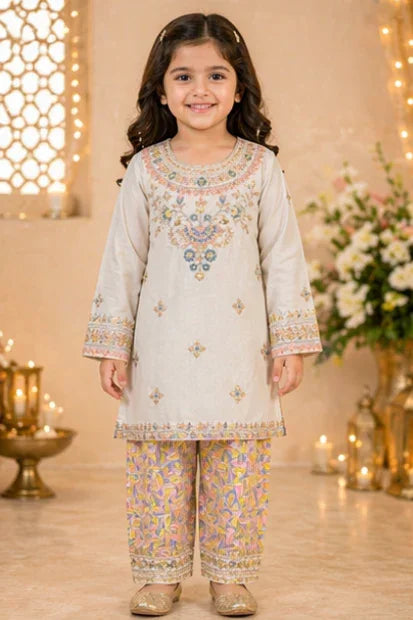 Girls Embroidered Kurta & Shalwar Set – Off White