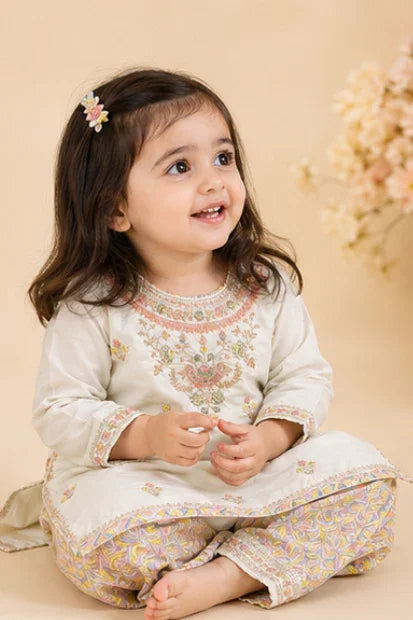Girls Embroidered Kurta & Shalwar Set – Off White