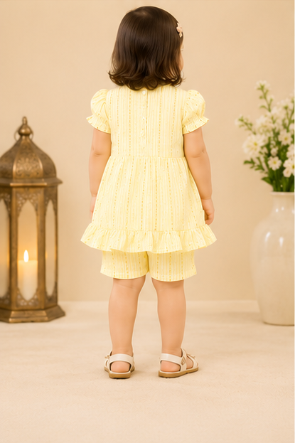 Baby Girls Puff Sleeve Frock & Shorts Set – Yellow Stripe