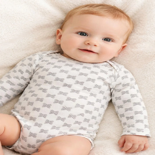 Long-Sleeve Gray Patterned Bodysuit